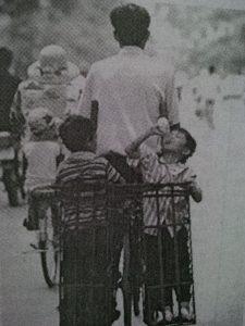 Bekerja dan mengasuh anak di hari libur