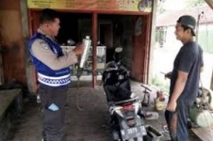 Industri kreatif usaha modal minim bagi wirausaha